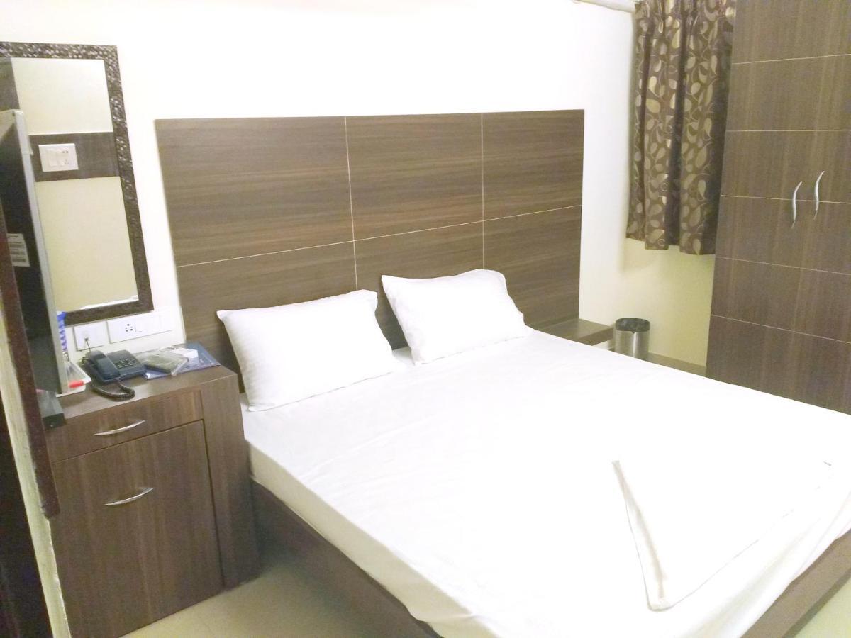 Hotel Amrita Mogappair Chennai Exterior foto